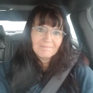 Meet your Posher, Brenda